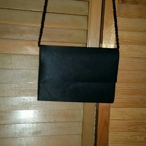 Black clutch